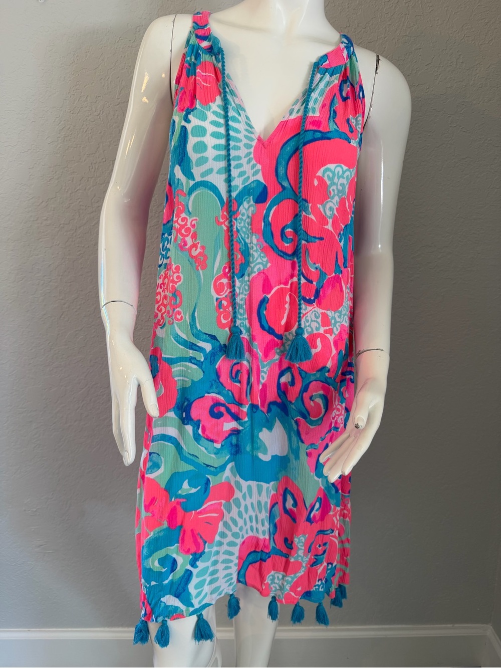 LILLY PULITZER Roxi Dress in Coral Reef print  Size M